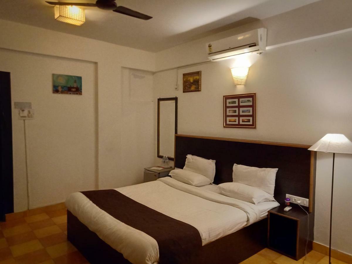 Castle House Calangute Hotel Exterior foto