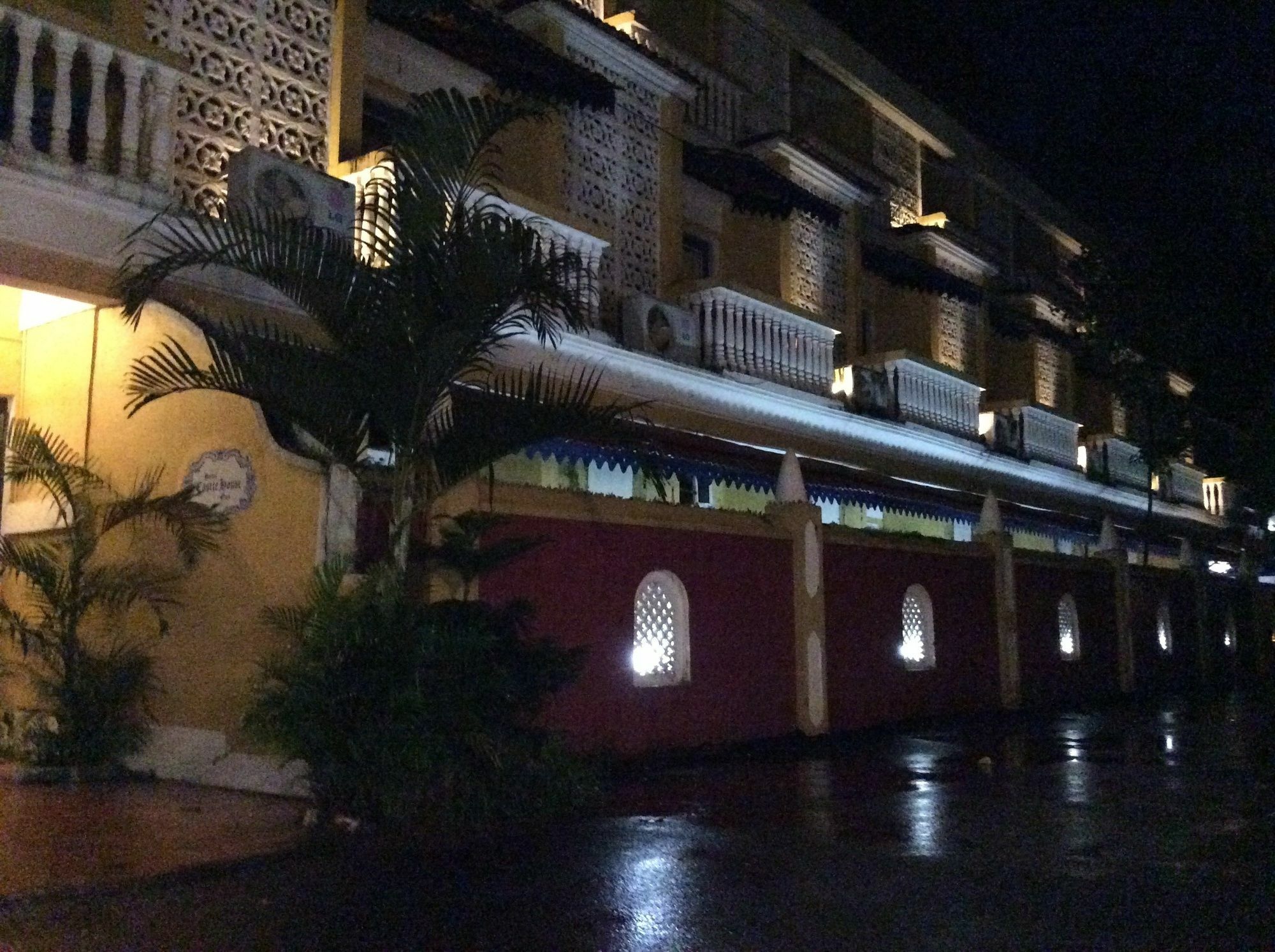 Castle House Calangute Hotel Exterior foto